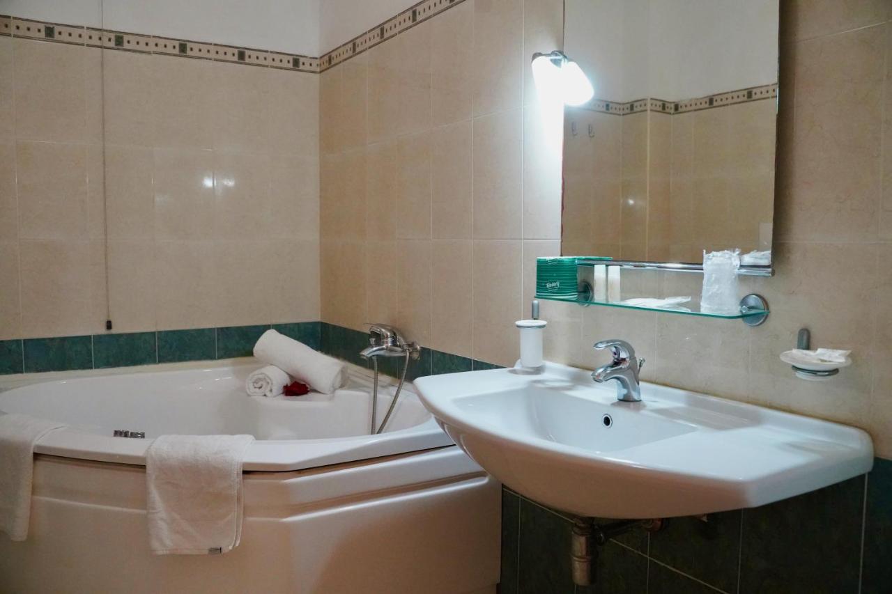 Hotel Roscianum Welness Spa Rossano Dış mekan fotoğraf